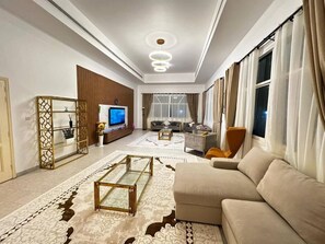 Living area - Oasis Villa Stay By Lunar (Abu Dhabi)
