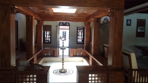 5-Bedroom Apartment: Every Room Features a Private Bathroom