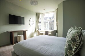 Room - Family Suite with Bunk Room | Olive House (Ambleside)
