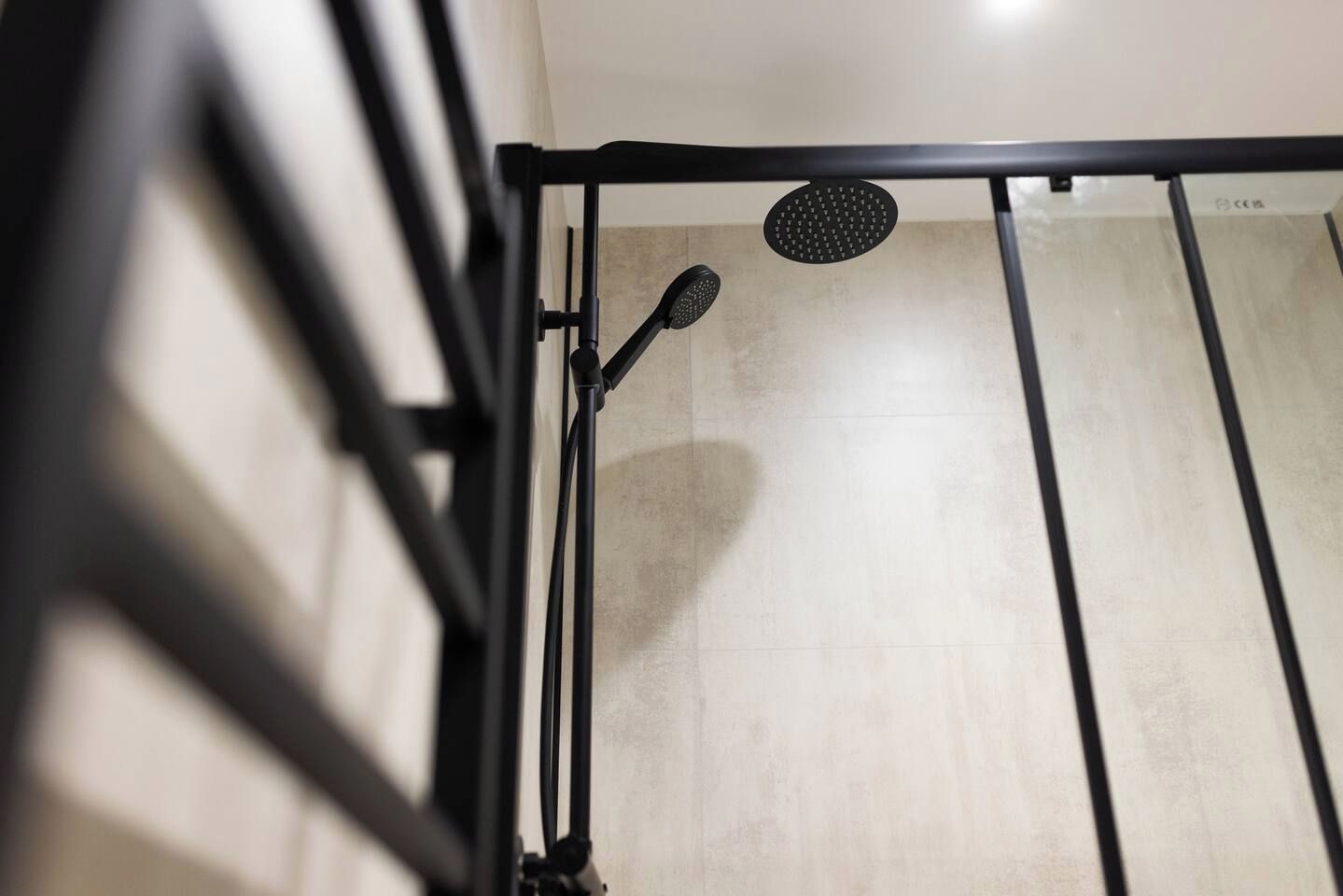 Hand-held showerhead