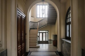 Interior - Stunning apartment for two, just steps from Parco del Valentino – Turin. (Turin)