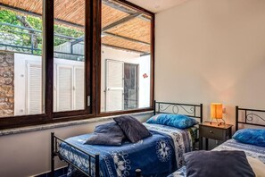 Room - Vrbo Property (Anacapri)