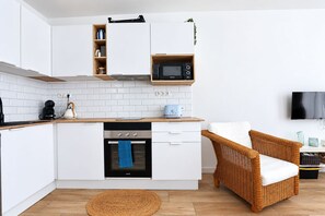 Private kitchen - Vrbo Property (L'Hospitalet de l'Infant)