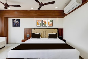 Room - HOTEL SHUBH SANKALP (Sanand)