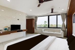 Room - HOTEL SHUBH SANKALP (Sanand)