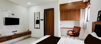 HOTEL SHUBH SANKALP