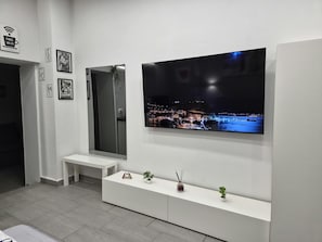 Unclassified image, 5 of 14, button - VICO75 GUEST HOUSE (Napoli)