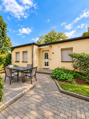 The Private Bungalow - Entire Home