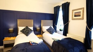 Room - Ambler's Watch -Relaxing Seaside Hot Tub Home (Amble)