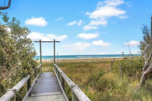 Beach - Beachside Bliss at Anchorage Resort (Point Lookout)