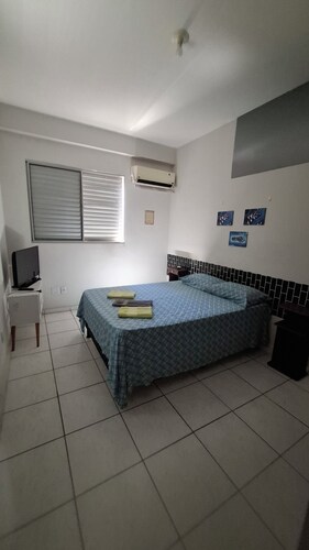 Ômega flats 