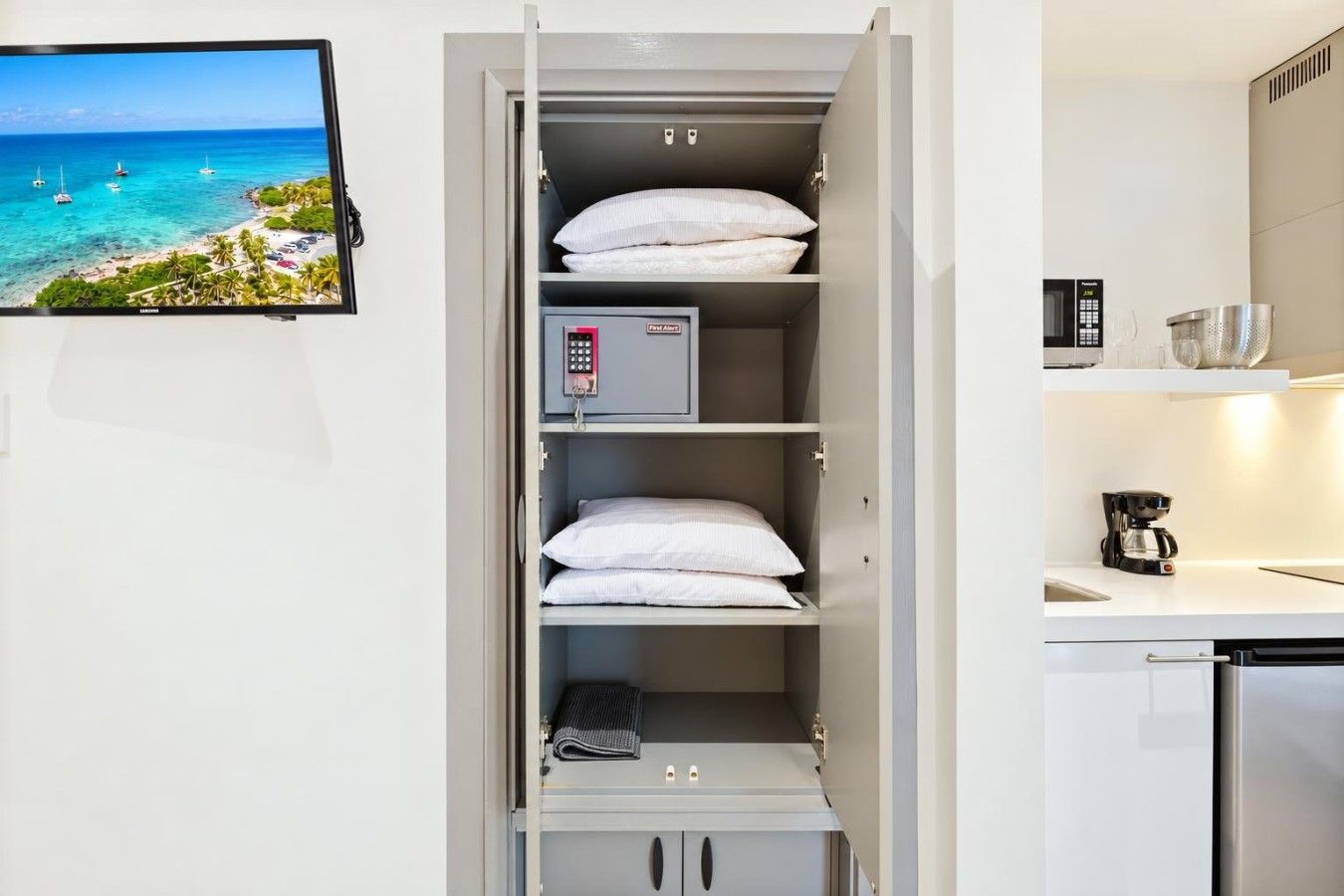 Keep your belongings organized with spacious wardrobe storage, extra pillows and linens, and a convenient in-room safe.