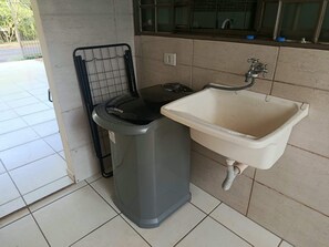 Bathroom - Entire house no Jardim Oasis Paranavai (Paranavaí)
