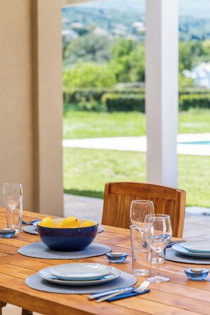 Dining - Villa Botanica (Corfu)