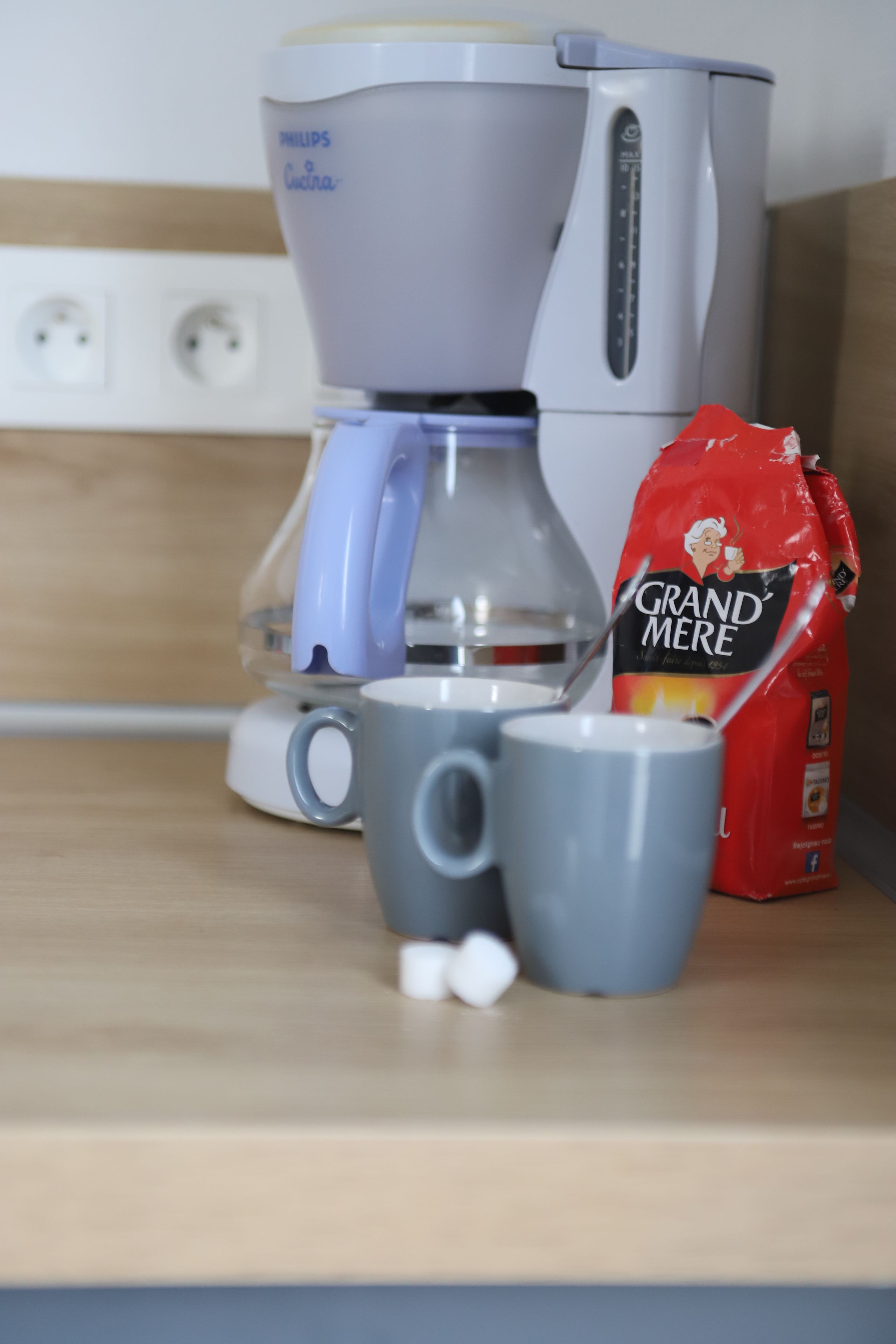 Kaffee und/oder Kaffeemaschine