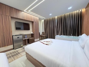 Room - Lotus Pyramids and Jacuzzi (Giza Governorate)