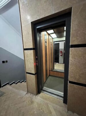Interior - Tranquillity 5 minutes from Guéliz • Lift & Parking (Marrakech)
