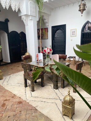 Tempat makan