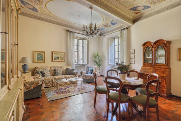 Interior - Vrbo Property (Lucca)