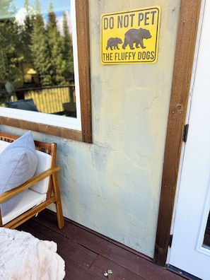 Property grounds - Alma's Favorite Private 4-bedroom house in the Rocky Mountains (Fairplay)