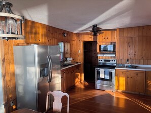 Private kitchen - Cozy Lakefront Cabin right on the prestigious gold coast of lake Miltona! (Miltona)