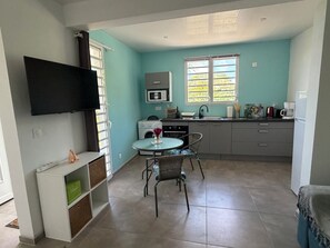Private kitchen - Vrbo Property (Le François)