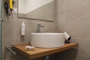 Bathroom - B&B IL GIOIELLO (Reggio Calabria)