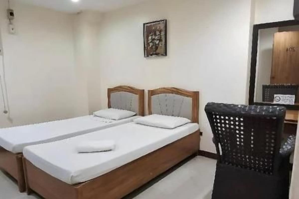 Comfort Twin Room