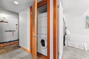 Your in-unit stacked washer and dryer make it easy to pack light and keep your vacation wardrobe fresh throughout your stay. - Skiers' Paradise in Keystone | 4BR Luxury Retreat | Shuttle Steps Away (Keystone)
