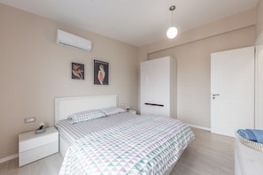 Room - Luxurious Panoramic Apartment (Tiranë)