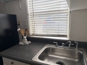 Interior - Fabulous 1-bedroom bed & breakfast in charming Chula Vista (Chula Vista)