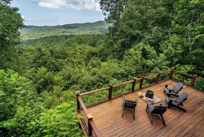 Terrace/patio - Mountain Views That Doesn't Require 4-Wheel Drive (Ellijay)