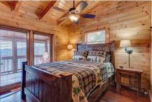 Room - Mountain Views That Doesn't Require 4-Wheel Drive (Ellijay)