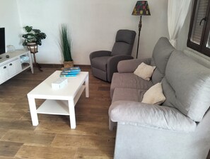 Unclassified image, 3 of 16, button - Vrbo Property (Puente Avíos)