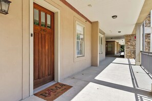Exterior detail - Tide on the River | 3BR Condo with Covered Balcony (Tuscaloosa)