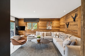Living area - Chalet La Luge by Mrs. MigginsAn exceptional private retreat in GrimentzBeautifully crafted interior (Grimentz)