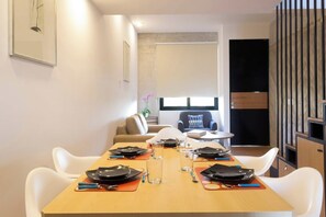 Dining room - 16 de Septiembre by Homi Rent (Santiago de Querétaro)