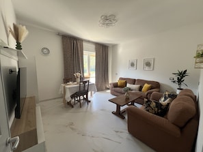 Living area - NARMIR HOUSE (sant'omobono terme)