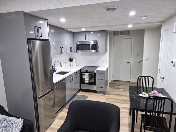 Private kitchen - Modern private and cozy basement suite in Edgemont (West Edmonton) (Edmonton)