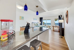 . Kitchen breakfast bar with counter seating