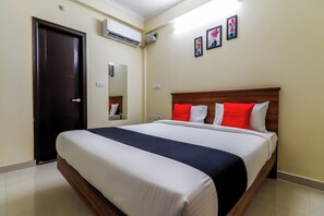 Room - Capital O SLN Residency (Bangalore)