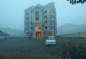 Exterior - The Silvertips Munnar (Munnar)