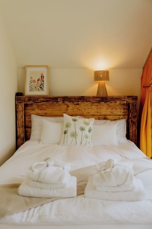 Room - Vrbo Property (Skrajniwa)