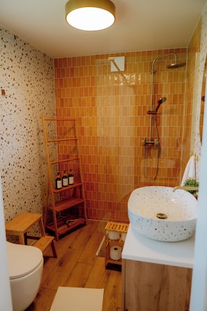 Bathroom - Vrbo Property (Skrajniwa)