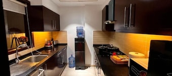 Serenity Suites One Constitution Avenue