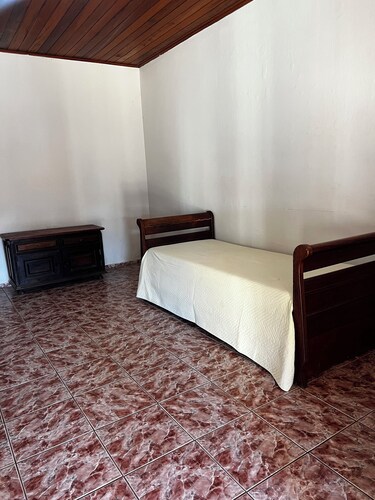 Casa Astralia in Catas Altas is spacious, cozy, and pet-friendly.