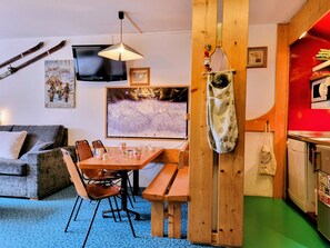 Living area - Charming apartment, balcony - 6 guests (Les Arcs 1800)