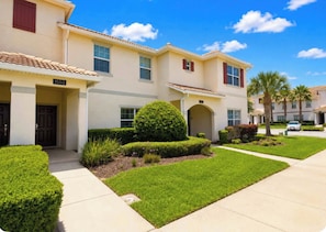 Exterior - Beautiful Villa at Championsgate (Davenport)