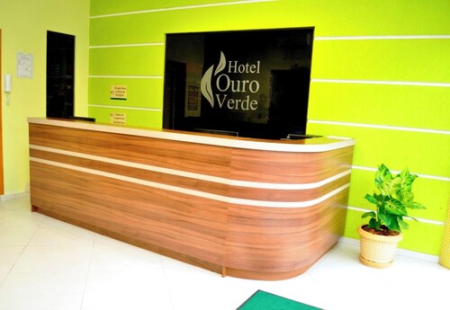 Hotel Ouro Verde