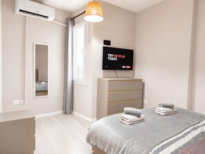 Room - Sky Vista Apartment (Tiranë)